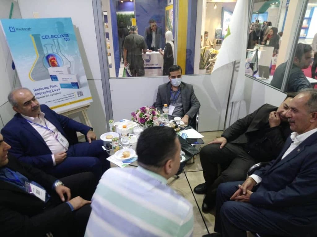 حضور در نوزدهمین همایش انجمن علمی داروسازان ایران