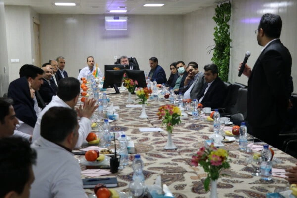بازدید مدیران گروه دارویی برکت از شرکت داروسازی ریحانه
