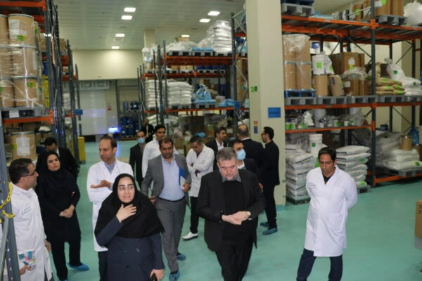 بازدید مدیران گروه دارویی برکت از شرکت داروسازی ریحانه